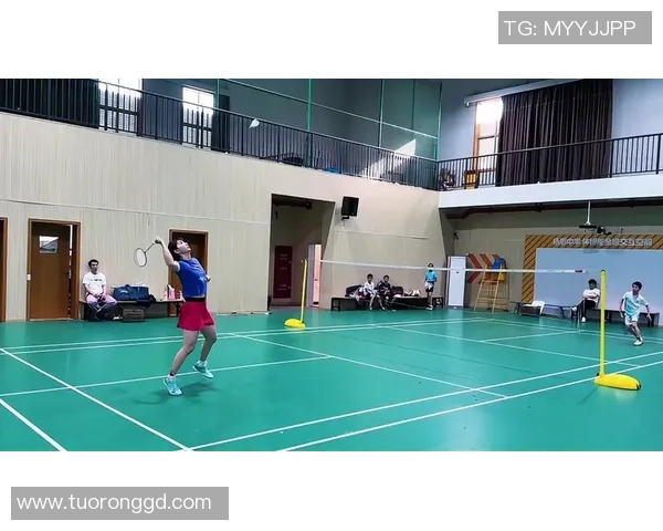 专业解读：上海羽毛球队的转换打法